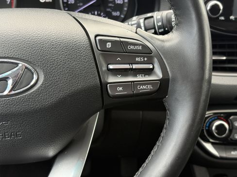 Used 2020 Hyundai Elantra GT w/ Style Package 02 FWD image 16