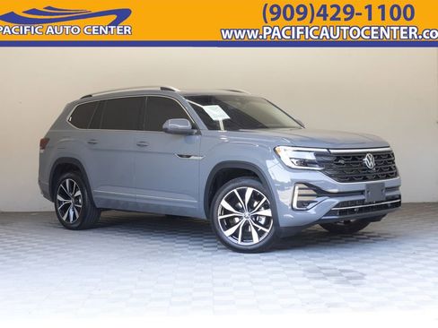 Used 2025 Volkswagen Atlas SEL Premium R-Line AWD/4WD image 1