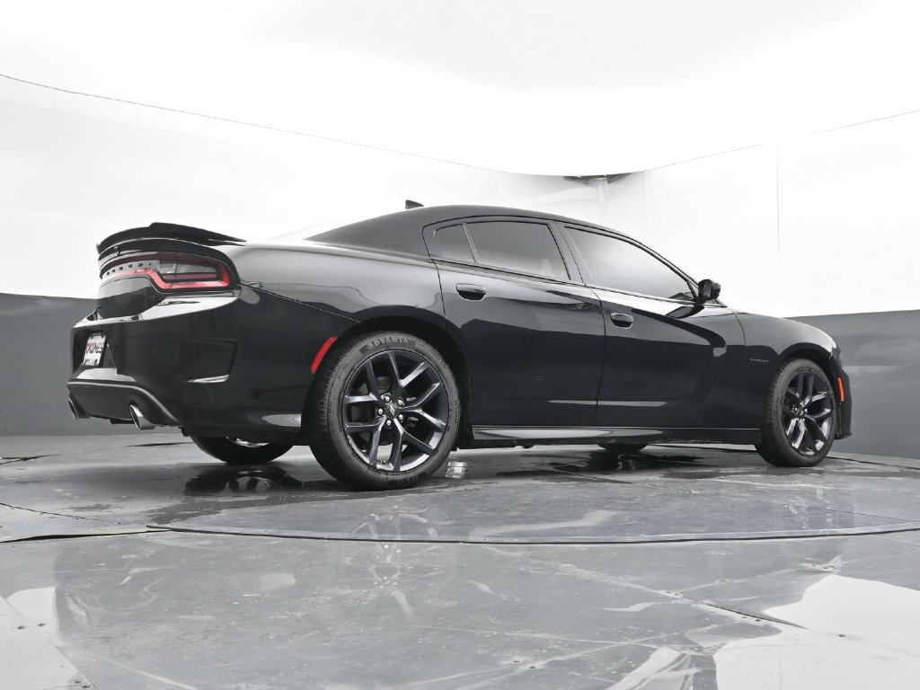 Used 2022 Dodge Charger R/T w/ Plus Group RWD image 23