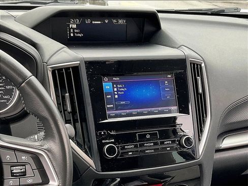 Used 2021 Subaru Forester Premium image 17