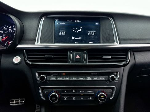 Used 2017 Kia Optima SX image 20