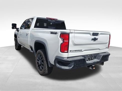 Used 2025 Chevrolet Silverado 3500 LTZ w/ Trail Boss Package AWD/4WD image 14