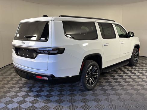 New 2026 Jeep Grand Wagoneer L 4WD image 4