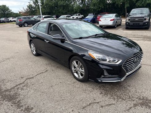 Used 2018 Hyundai Sonata Limited w/ Limited Ultimate Package 03 FWD image 18