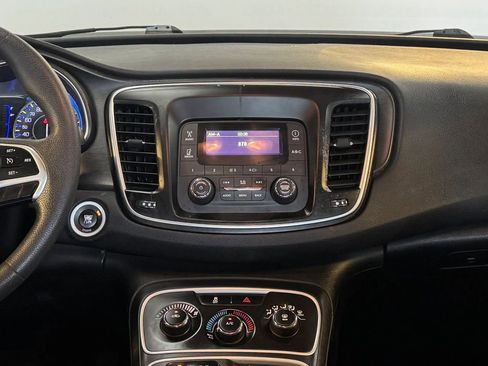 Used 2016 Chrysler 200 LX FWD image 26