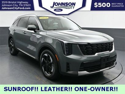 Used 2025 Kia Sorento EX