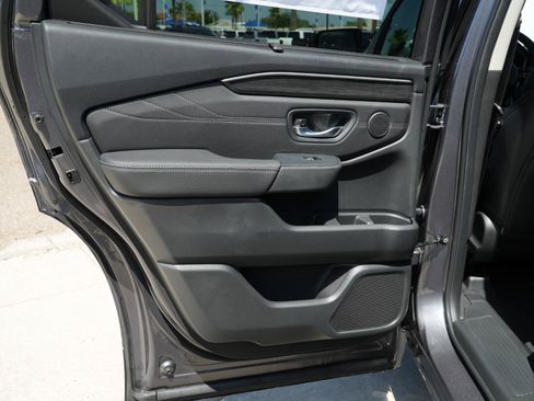 New 2026 Honda Pilot image 18