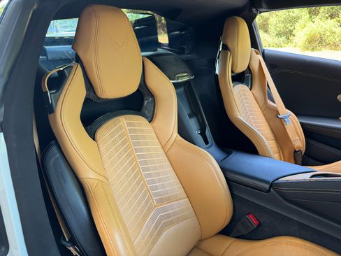 Used 2020 Chevrolet Corvette Stingray Preferred Cpe w/ 2LT Preferred Equipment Group RWD image 50