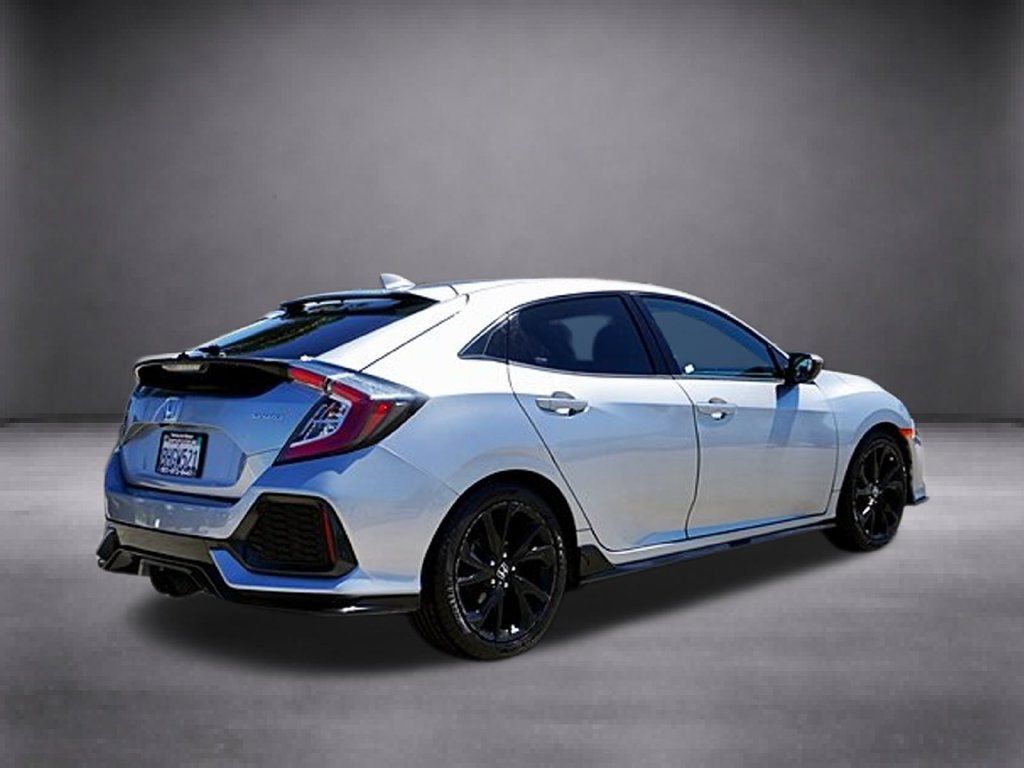 Used 2018 Honda Civic Sport image 4