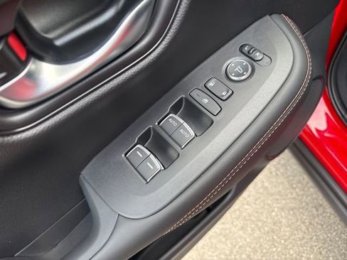 New 2026 Honda HR-V Sport image 10