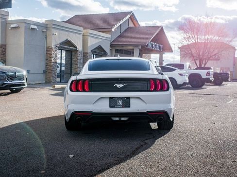 Used 2021 Ford Mustang Premium image 6