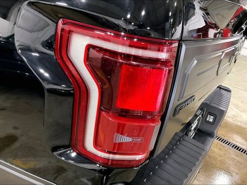 Used 2018 Ford F150 Raptor w/ Equipment Group 802A Luxury image 31