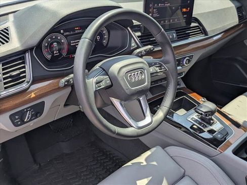 Used 2022 Audi Q5 2.0T Premium Plus AWD/4WD image 9
