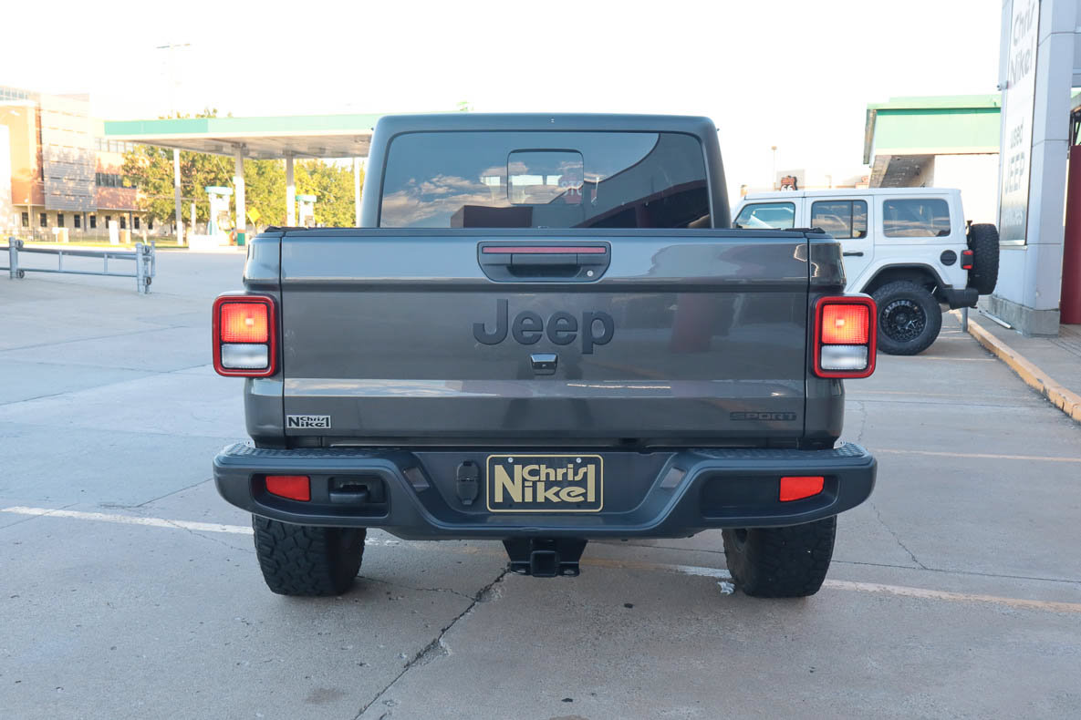 Used 2020 Jeep Gladiator Sport w/ Quick Order Package 24S AWD/4WD image 6