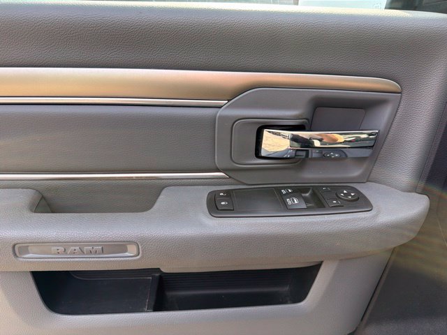 Used 2018 RAM 2500 Tradesman w/ Snow Chief Group AWD/4WD image 11