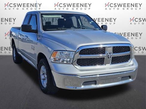 Used 2018 RAM 1500 Classic SLT image 7