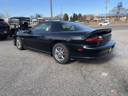 Used 2002 Chevrolet Camaro Z28 w/ Sport Appearance Pkg image 5