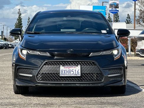 Used 2022 Toyota Corolla SE w/ Carpet Mat Package (TMS) image 10