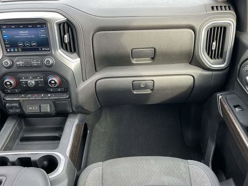 Used 2021 Chevrolet Silverado 1500 RST image 18