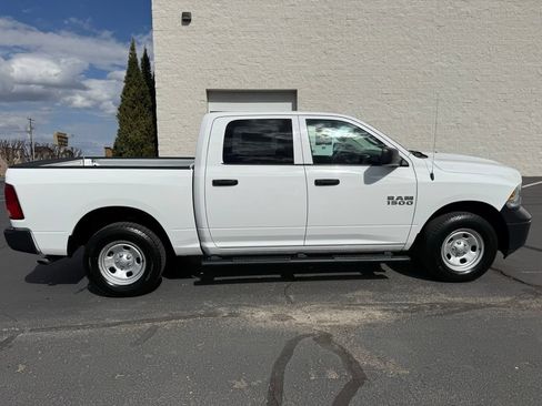 Used 2018 RAM 1500 Tradesman w/ Popular Equipment Group AWD/4WD image 7
