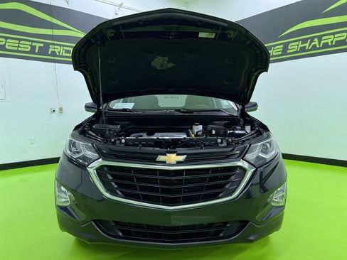 Used 2021 Chevrolet Equinox LT AWD/4WD image 4