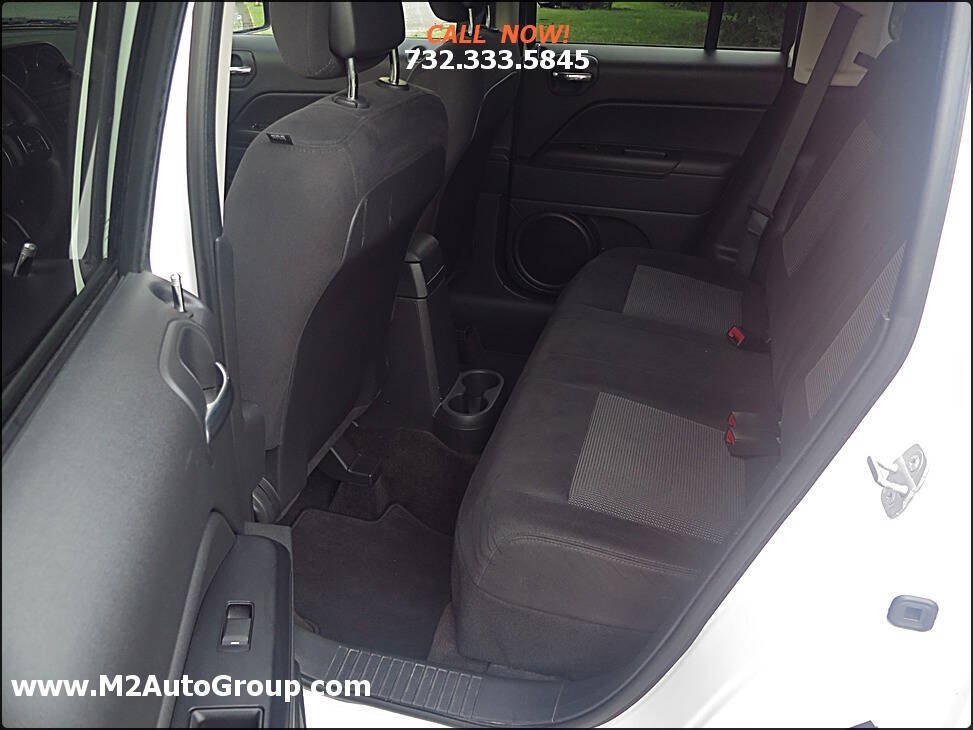 Used 2014 Jeep Patriot Sport w/ Power Value Group AWD/4WD image 12