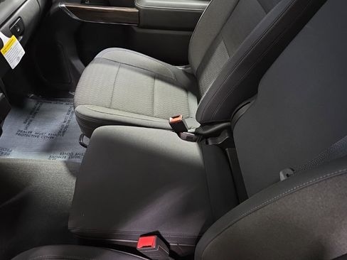 Used 2019 Chevrolet Silverado 1500 LT w/ All-Star Edition image 27