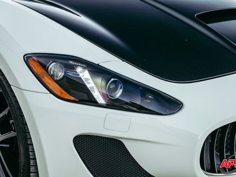 Used 2017 Maserati GranTurismo MC image 46