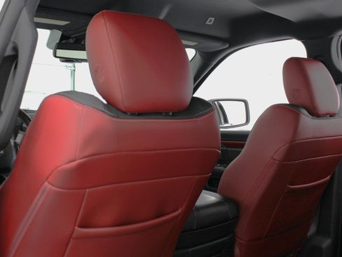 Used 2017 RAM 1500 Rebel w/ Luxury Group image 36