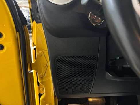 Used 2015 Jeep Wrangler Unlimited Sahara AWD/4WD image 16