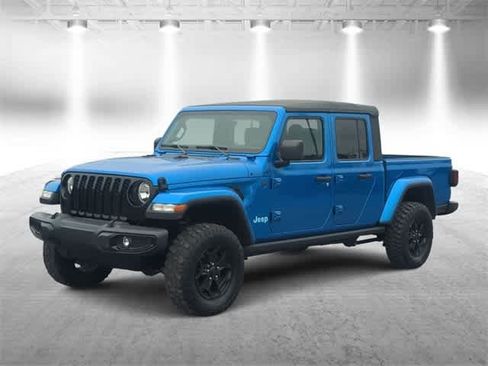 Used 2022 Jeep Gladiator Sport image 4