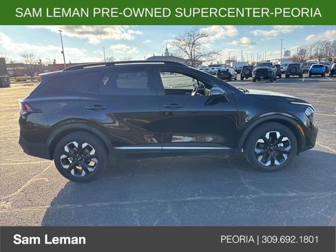 Used 2023 Kia Sportage X-Line w/ X-Line Premium Package image 3