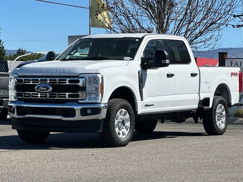 Used 2024 Ford F250 XLT w/ FX4 Off-Road Package image 8