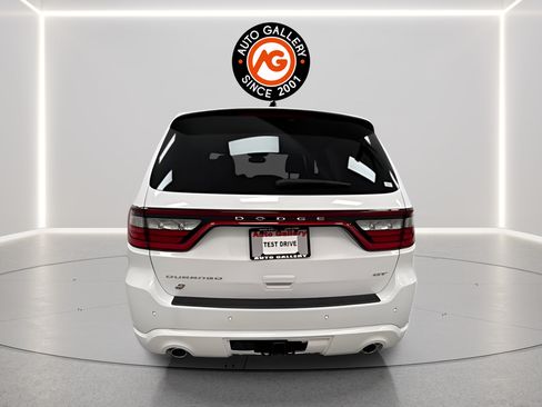 Used 2023 Dodge Durango GT w/ Trailer Tow Group IV AWD/4WD image 3