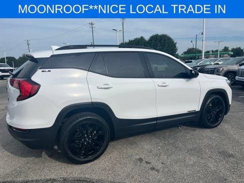 Used 2021 GMC Terrain SLE w/ Driver Convenience Package FWD image 16