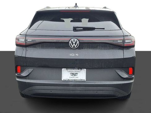 Used 2023 Volkswagen ID.4 Pro image 5