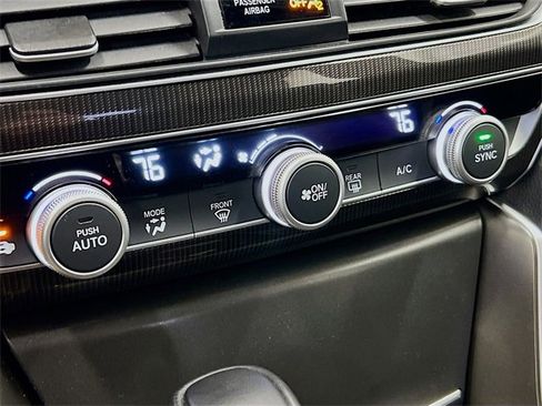 Used 2022 Honda Accord Sport image 11
