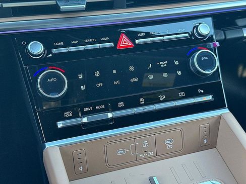 New 2026 Hyundai Santa Fe Limited image 10