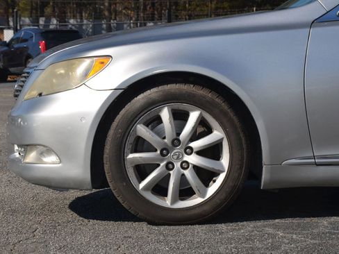 Used 2007 Lexus LS 460 image 33