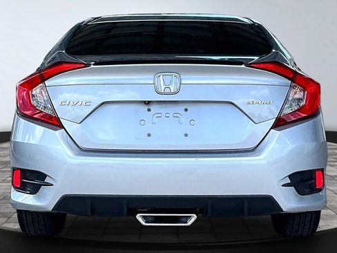 Used 2019 Honda Civic Sport image 5