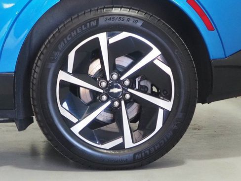 Used 2024 Chevrolet Equinox EV FWD LT w/ 2LT w/ LPO, All-Weather Mat Package image 53