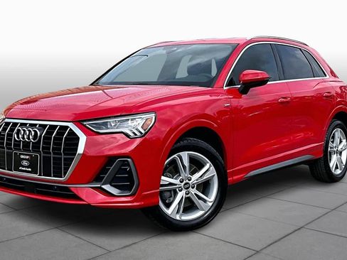 Used 2023 Audi Q3 2.0T Premium Plus image 35