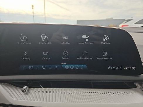 New 2026 Cadillac Optiq Sport 2 image 21