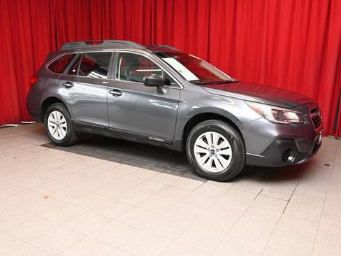 Used 2019 Subaru Outback 2.5i image 10