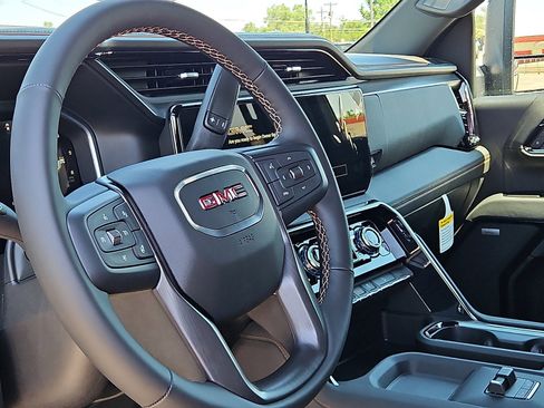 New 2026 GMC Sierra 2500 AT4 w/ AT4 Premium Plus Package AWD/4WD image 12