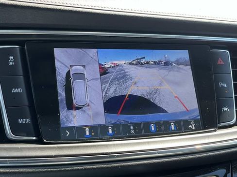 Used 2021 Buick Enclave Avenir w/ Avenir Technology Package AWD/4WD image 39