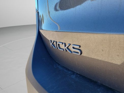 New 2026 Nissan Kicks S image 7