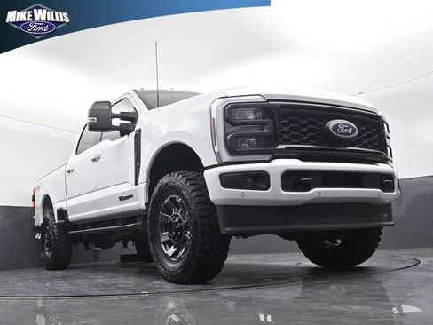 Used 2024 Ford F250 Lariat w/ Lariat Ultimate Package image 17