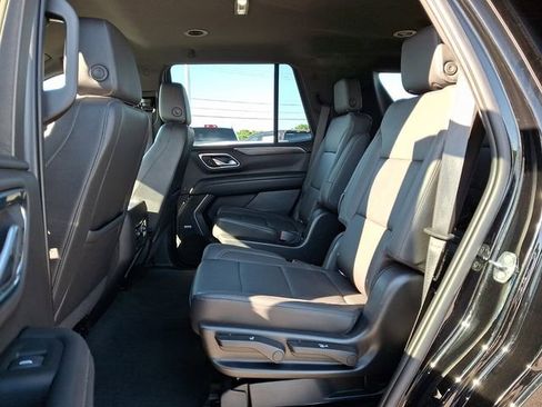 Used 2022 Chevrolet Tahoe Z71 AWD/4WD image 10