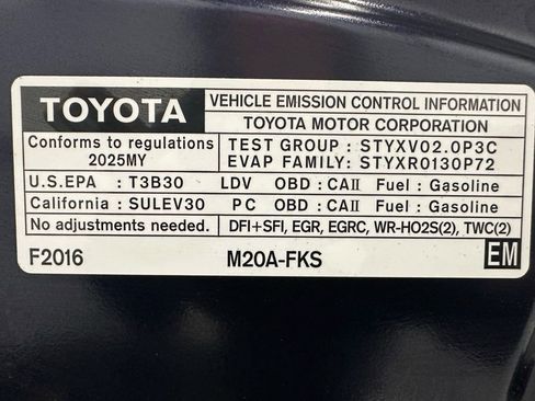 Used 2025 Toyota Corolla LE w/ LE Premium Package image 66